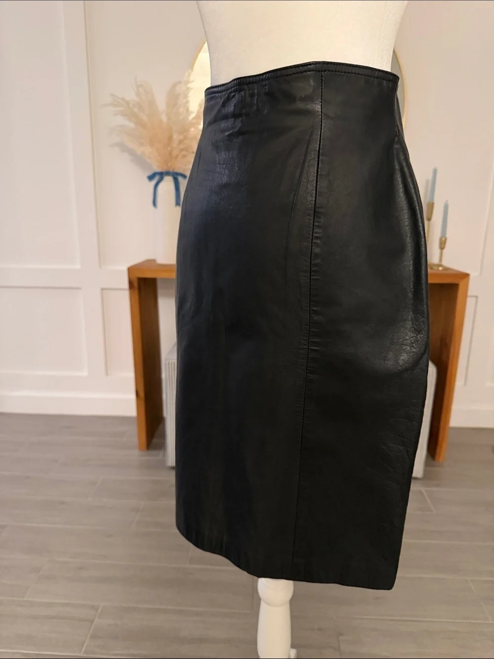 Vintage Black Leather Pencil Skirt 90s Minimalist Model Off Duty Y2K - Picture 8 of 14